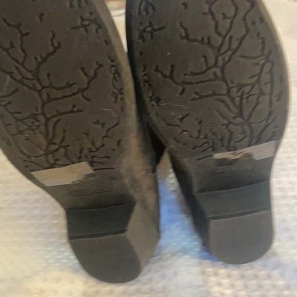 Weeboo Ankle Boots - Picture 5 of 8